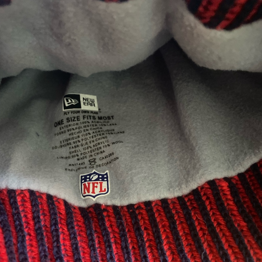 Patriots winter hat - Picture 2 of 4